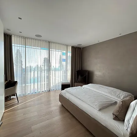 Eden Reserve 호텔